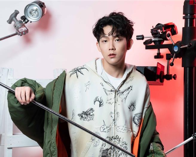 林毓家因参与《原子少年》累积不少人气，有歌手及演员两种身分。（石智中摄）