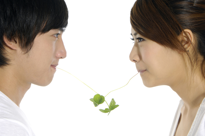 6月9日火星入金牛座，狮子在爱的表现上最为激情，金牛则力求稳固，确保更多的信任和安全感。（示意图：shutterstock／达志）