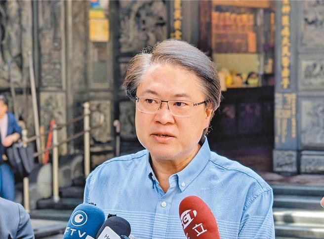 民進黨今天舉辦DPP親子派對記者會，會後民進黨祕書長林右昌受訪表示，民進黨將從6月14日起到7月16日，分兩階段展開為期1個月的「反濫權、護民主」全台宣講行動。（本報資料照片）