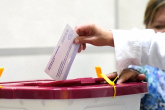 欧洲议会选举预计向右转 绿党恐成最大输家之一