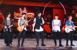 五月天假唱風波成搞笑段子 脫口秀演員遭打斷演出下場曝光