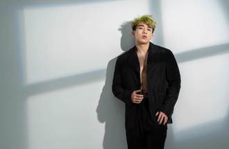 未婚妻遭外貌批評不忍了 帥氣男星飆髒話護愛