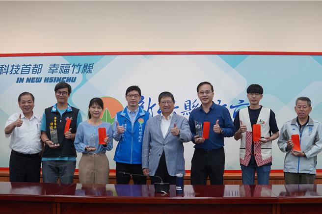 2023年新竹縣源頭減量及資源回收工作績效考核成果公布，新豐鄉、寶山鄉、新埔鎮和北埔鄉等4鄉鎮公所榮獲特優，五峰鄉公所奪得最佳進步獎。（新竹縣府提供／邱立雅竹縣傳真）