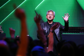 黃仁勳欽點台股9大「超級巨星」 這檔噴漲74％ 緯創最差