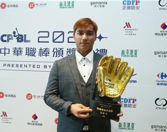 樂天球員邱丹疑酒駕國道自撞　警：偵查不公開！球團先懲處