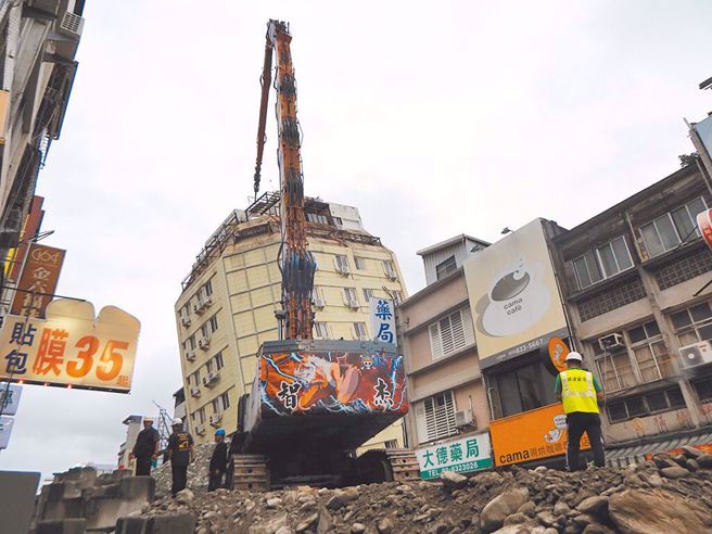 403强震重创花莲观光。（本报资料照片）
