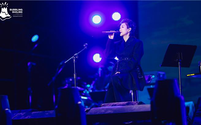 林憶蓮歌聲療癒上萬人被粉絲喊媽。（泡泡島音樂藝術節提供）