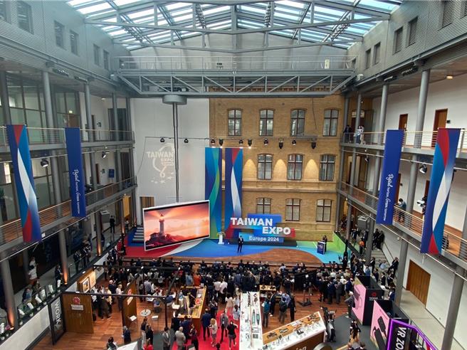 欧洲台湾形象展10日于德国146年歷史的电信大楼盛大登场。(贸协提供)