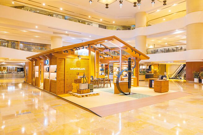 为庆祝万宝龙Meisterstuck大师杰作系列的100周年，即日起至21日在香港开设快闪店。（万宝龙提供）