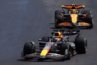 F1》頂住諾里斯追擊 維斯塔潘史上第3位加拿大站3連霸