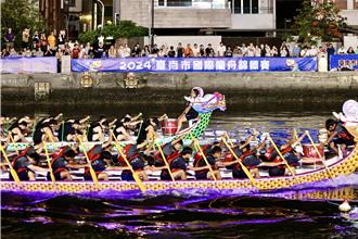 龍舟賽大玩諧音哏 黃偉哲：大家的創意實在讓我震驚