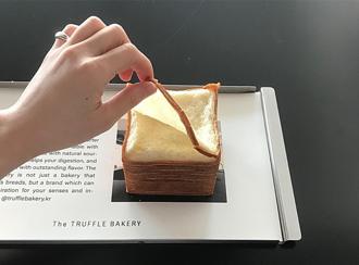 「抽取式」食用！韓國爆款美食「紙巾吐司」6／20起快閃晶華