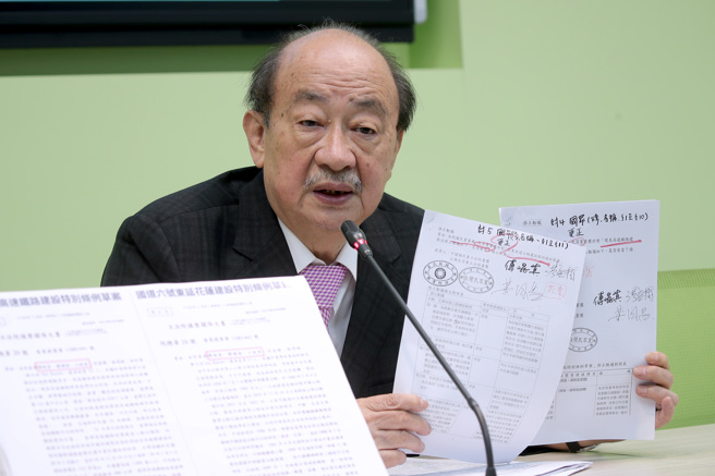 民進黨立法院黨團總召柯建銘。（資料照，黃世麒攝）