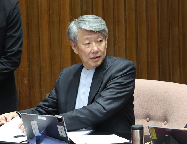 經濟部長郭智輝11日赴立法院備詢。（姚志平攝）