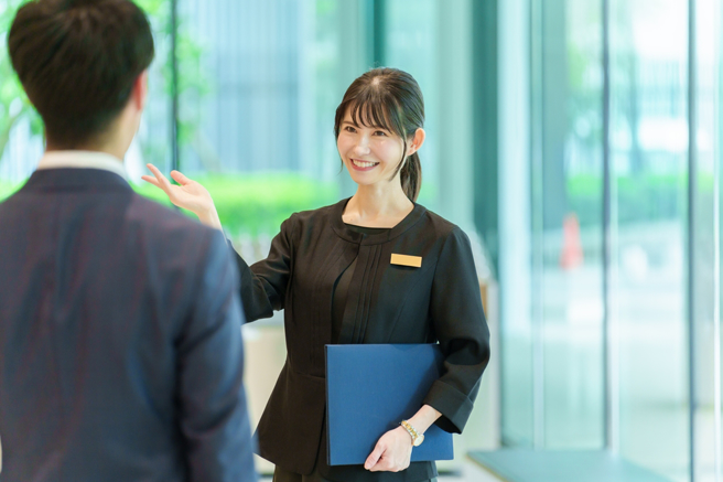 一名网友在订房网站下单，隔天竟收到161万元的天价通知。（示意图。图：shutterstock/达志）