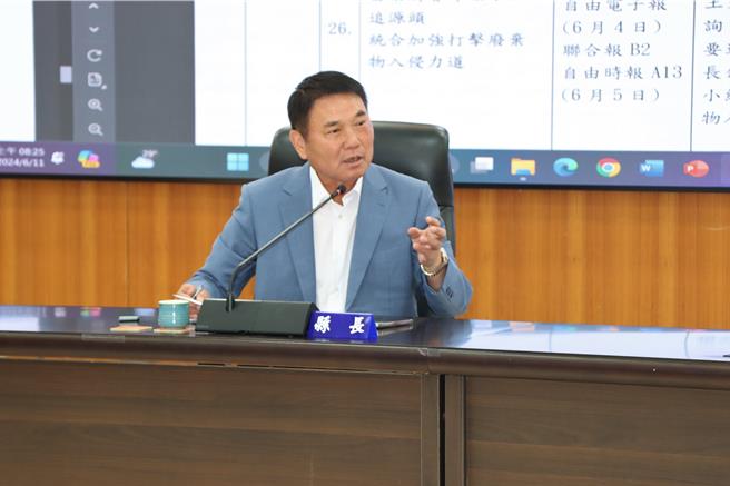 苗栗縣長鍾東錦主持縣務會議。（苗栗縣政府提供／李京昇苗栗傳真）