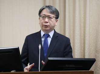 陆快艇男具共军背景  国安局长蔡明彦令全面情搜