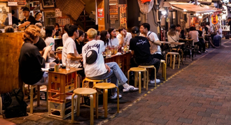 日本餐廳想坐吧檯遭拒！陸客喊歧視 內行曝原因