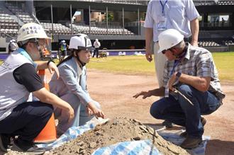 新竹棒球場開挖土壤未送美檢測？市府駁：去年8月就公告檢測結果