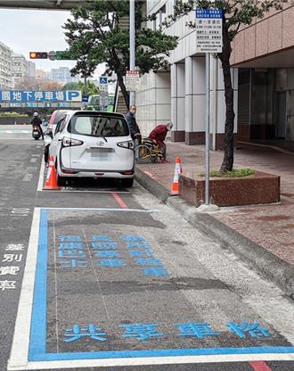 台中市盤點熱點路段 共享車格改善上下客貨臨停