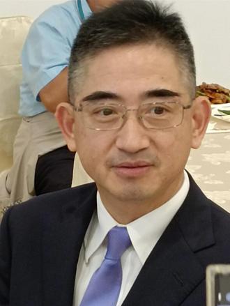 儒鴻新任董事長王樹文：運用AI迎戰紡織智慧製造新局