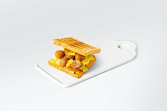 路易莎植物肉丸磚壓登場