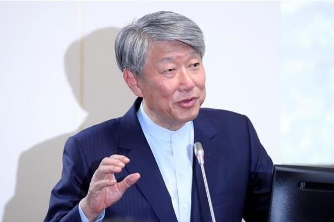 辉达执行长黄仁勋求才千人，经济部长郭智辉建议，辉达自带50％兵力(工程师)。(黄世麒摄影／洪凯音台北传真)