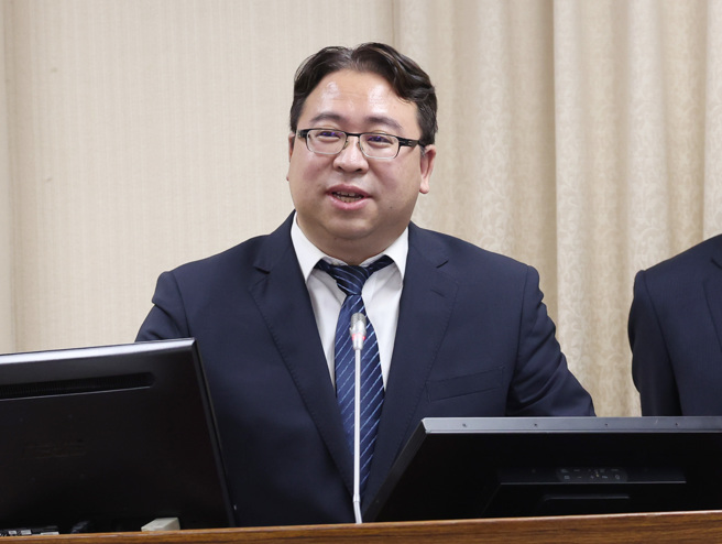 法務部次長黃世杰12日前往立法院備詢。（姚志平攝）