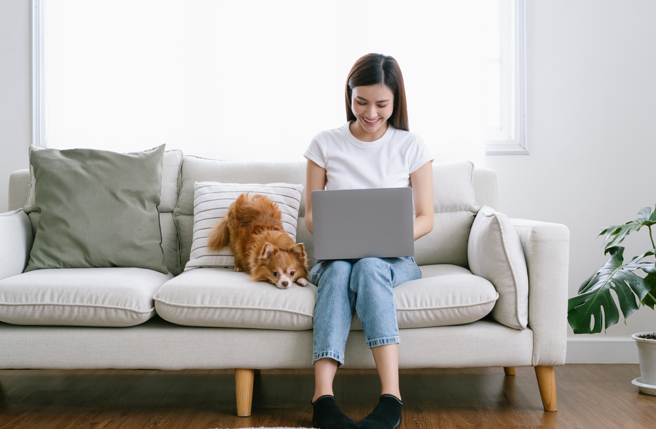 妹子进日商1天就想离职，因为规定真的太多。 （示意图：shutterstock／达志）
