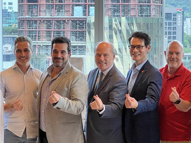 加拿大驻台北贸易办事处今举办「2024漫步生活节X加拿大国庆日」宣传记者会。（蔡宗颖摄）