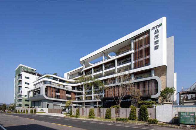 品茂公司的新营运中心不只获得绿建筑标章，更荣获多国建筑设计大奖。图／园管局提供