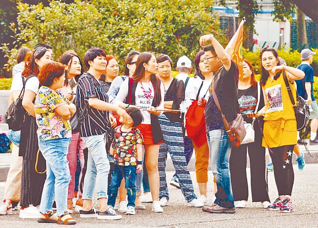 陸委會主委邱垂正日前表示，我方從未擋過自由行，團客部分也是持對等立場；「你（大陸）只要踩線到馬祖，我們就會積極的回應」。（中時資料照片）