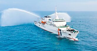 環太軍演前 新竹艦停泊夏威夷