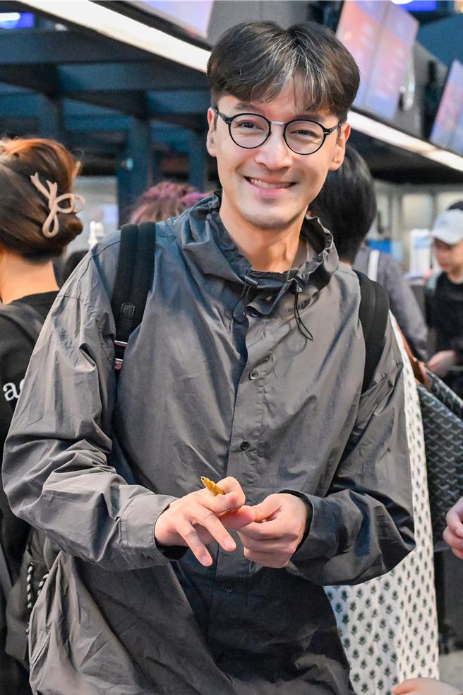 結束「旋風式訪台」行程，胡歌離台。（圖／陳麒全攝）