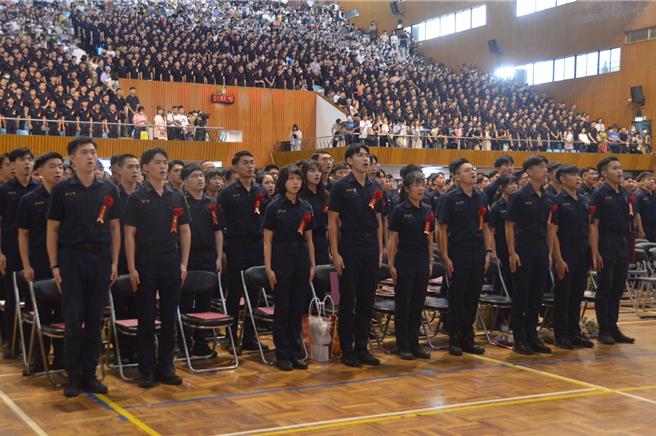 警专41期毕业，将有1393新血投入警消海巡工作。（警专提供）
