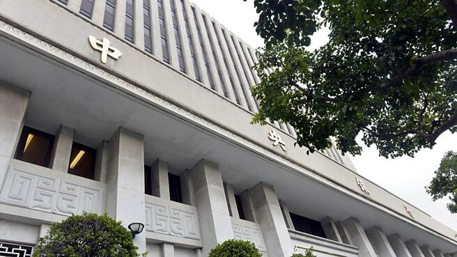 中央银行第二季理监事会登场，市场关注央行是否再度「意外」升息；二是是否祭出第六波信用管制措施。图／本报资料照片