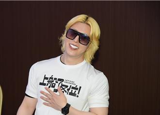 日本第一男公關點名郭泓志魅力 羅蘭被迫聞KID腋下：臭