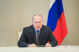 影》遭美制裁俄央行「这样做」卢布暴跌民眾疯抢美元