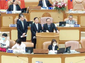 緩解公車司機荒每月補助駕駛1萬？侯友宜：請交通局通盤檢討