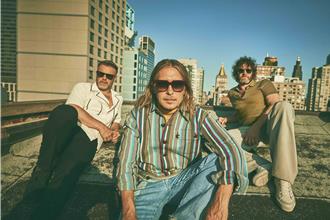 2024壓軸回憶殺！睽違17年「接招」回來了