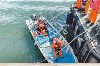 共軍前艦長開快艇直闖淡水河  前藍委爆：海巡雷達操作手離退率10％