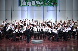 高中才到台灣讀書 外配之子克服語言獲16項國內外獎項