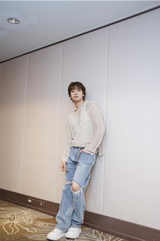 Niel三刷《不能說的秘密》讚桂綸鎂太正 來台誓言胖到7字頭再回韓