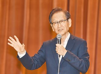 施崇棠：AI伺服器比預期成長快