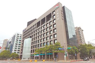 重视企业伦理 信义房屋言行合一