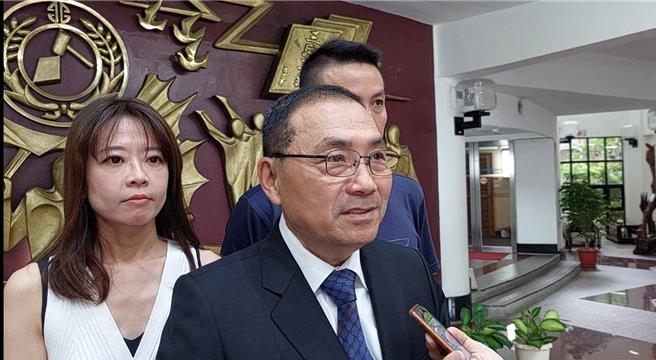 國會改革覆議案6月21日投票表決，新北市長侯友宜表示，尊重表決結果。（陳慰慈攝）