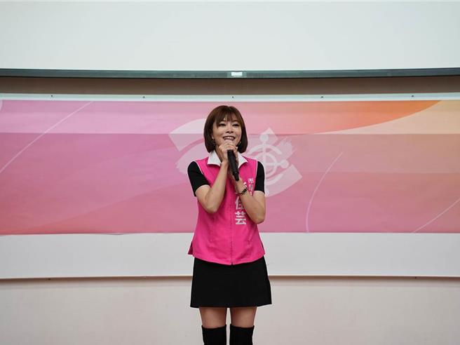 詐騙集團猖狂，民進黨籍新北市議員彭佳芸指出，新北市國、高中學子涉入詐騙犯比前一年暴增91.5％。新北市長侯友宜表示，今年初已有下降趨勢，承諾相關單位會全力動員，包括教育宣導、辦研習會，盼能持續降低詐騙集團滲透校園。（資料照）