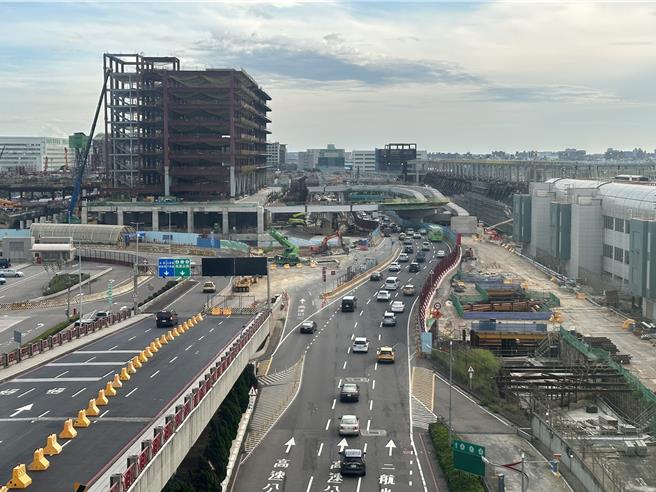 桃园机场航站北路第二阶段道路工程将完工，预计7月中旬开通。（桃机公司提供／蔡明亘台北传真）