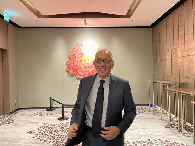 国泰建设董事长张清櫆今天表示，今年国建创办届满60周年，全台推出7笔新案逾583亿元；未来加码收益性不动产朝控股集团转型。图／蔡惠芳