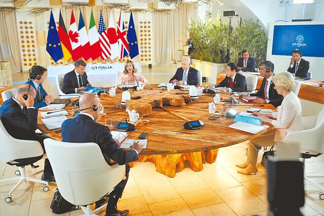 七大工业国（G7）13日在义大利举行为期三天的年度峰会，本次会议最受关注的是G7制裁俄罗斯的最新行动。图／美联社